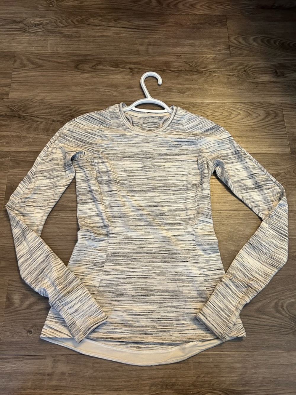 Lululemon Runderful Long Sleeve - Size 4 - Space Dye Camo White Silver Spoon 🩶